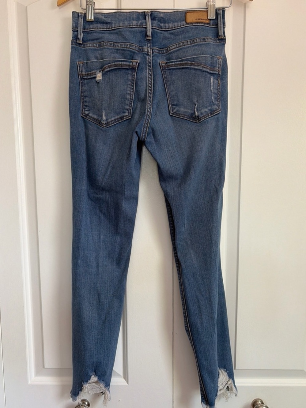 Express Jeans Bundle Women Size 4 Skinny Mid Rise Distressed Denim 2 Pair - Picture 12 of 16